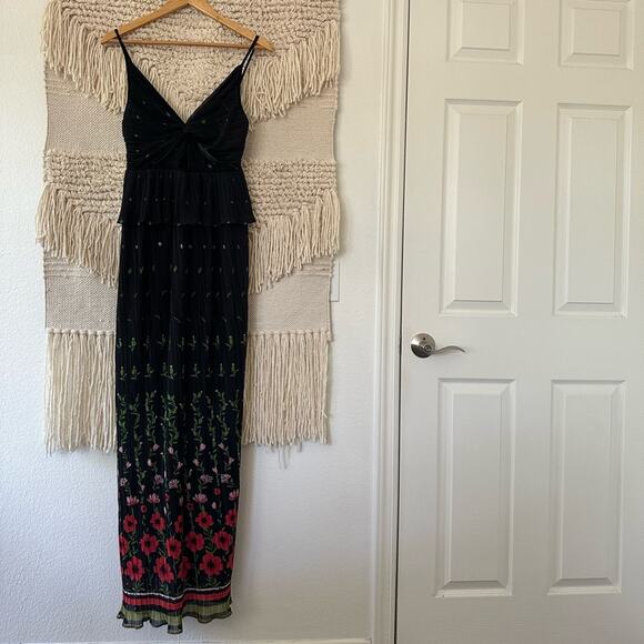 Sabina Musayev Selina Gown - Picture 1 of 12